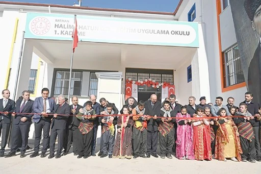 &Ouml;ZEL EĞİTİM UYGULAMA OKULU HİZMETE A&Ccedil;ILDI