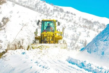 &Ouml;ZEL İDARENİN KARLA SAVAŞI SONA ERDİ