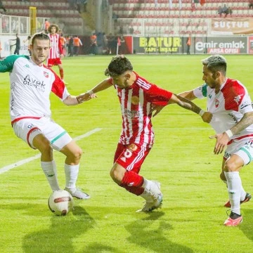 PETROL&rsquo;&Uuml;N KARŞIYAKA&rsquo;YA G&Uuml;C&Uuml; YETMEDİ