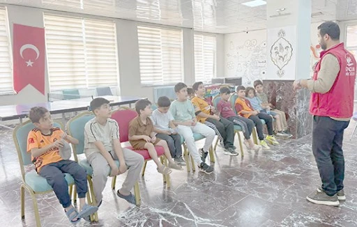 PETROLKENT GEN&Ccedil;LİK MERKEZİ&rsquo;NDE MİNİK ELLER SANATLA BULUŞTU