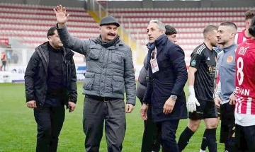 PETROLSPOR&rsquo;DAN VALİ CANALP&rsquo;A TEŞEKK&Uuml;R