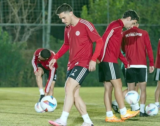 PETROLSPOR, KARAK&Ouml;PR&Uuml;'YE ODAKLANDI!