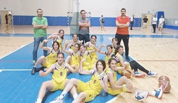 POTANIN YILDIZLARI &Ccedil;EYREK FİNALDE