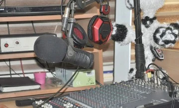 &ldquo;RADYOLAR DESTEKLENMELİDİR&rdquo;