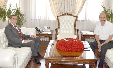 RECEP ER&rsquo;DEN VALİ CANALP&rsquo;A ZİYARET