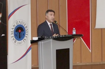 REKT&Ouml;R DEMİR, AKADEMİK VE İDARİ PERSONEL İLE BİR ARAYA GELDİ