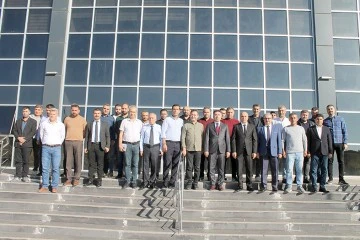 REKT&Ouml;R DEMİR, AKADEMİSYENLERE TEŞEKK&Uuml;R ETTİ