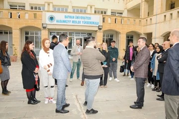 &nbsp;REKT&Ouml;R DEMİR&rsquo;DEN HASANKEYF MYO&rsquo;YA ZİYARET