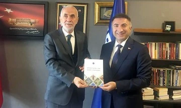 REKT&Ouml;R DEMİR, MİLLETVEKİLİ KAYA&rsquo;YI ZİYARET ETTİ