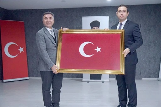REKT&Ouml;R DEMİR, SASON ANADOLU LİSESİNDEYDİ