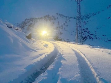 SASON&rsquo;DA KARLA M&Uuml;CADELE S&Uuml;R&Uuml;YOR