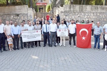 ŞEHİT AİLELERİ GEZİYE &Ccedil;IKTI