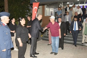 ŞEHİT AİLELERİ YEMEKTE AĞIRLANDI