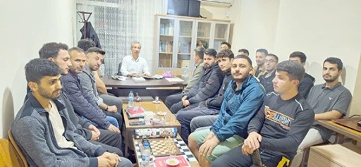 SEYİD BİLAL&rsquo;DE HAFTANIN 4 G&Uuml;N&Uuml; SOHBET