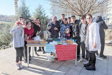 SMA HASTALARI İÇİN KERMES DÜZENLENDİ