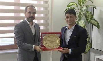 SONGUR&rsquo;DAN M&Uuml;D&Uuml;R ALTUN&Ccedil;&rsquo;A HİZMET TEŞEKK&Uuml;R&Uuml;