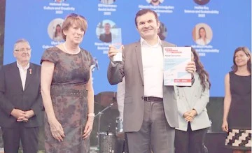 TANRISEVEN&rsquo;E SOSYAL HİZMET &Ouml;D&Uuml;L&Uuml;