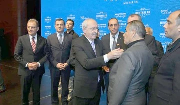 TARHAN VE TAŞAN&rsquo;A ROZETLERİNİ KILI&Ccedil;DAROĞLU TAKTI