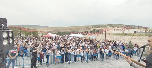 TARİHİ MALABADİ KÖPRÜSÜ’NDE İLK YAZ ŞENLİĞİ COŞKUSU