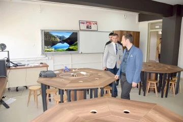 TASARIM VE BECERİ AT&Ouml;LYELERİNE ZİYARET