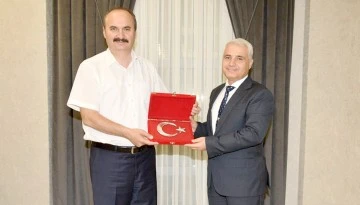 TUĞGENERAL KAPLAN&rsquo;A VEDA YEMEĞİ