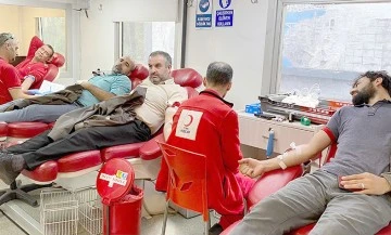 T&Uuml;RKAB&rsquo;TAN KAN BAĞIŞI &Ccedil;AĞRISI