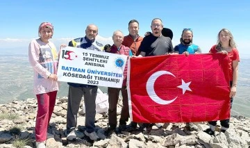 &Uuml;NİVERSİTE EKİBİ, K&Ouml;SEDAĞ&rsquo;A TIRMANDI