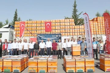 &Uuml;RETİCİLERE KOVAN DAĞITILDI