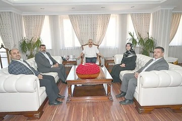 VALİ CANALP&rsquo;A MEVLİD-İ NEBİ ZİYARETİ