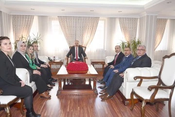 VALİ CANALP&rsquo;A VERGİ HAFTASI ZİYARETİ