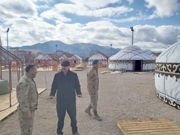 VALİ CANALP, &Ccedil;ADIR EVLERİ ALANINI İNCELEDİ