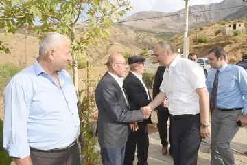 VALİ CANALP, DAĞ K&Ouml;YLERİNİ GEZDİ