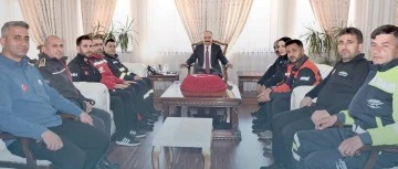 VALİ CANALP&rsquo;E DEPREM HAFTASI ZİYARETİ