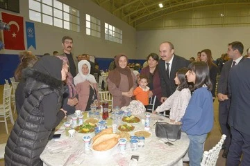 VALİ CANALP, GERC&Uuml;Ş&rsquo;TE İFTAR PROGRAMINA KATILDI