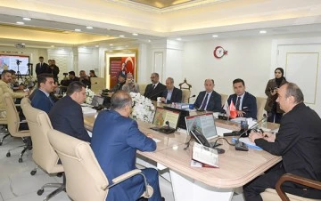 VALİ CANALP &ldquo;KA&Ccedil;AK YAPILAŞMAYA ASLA M&Uuml;SAADE ETMEYECEĞİZ&rdquo;