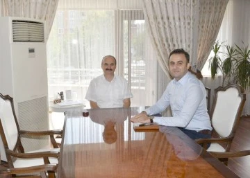 VALİ CANALP, KAYMAKAM VE VALİ YARDIMCISINI AĞIRLADI