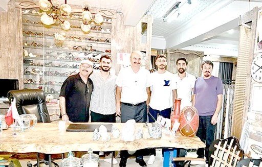 VALİ CANALP&rsquo;TAN ESNAF VE VATANDAŞLARA ZİYARET