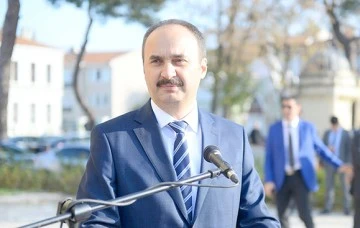 VALİ CANALP&rsquo;TAN KADİR GECESİ MESAJI