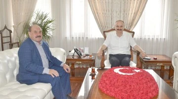 VALİ CANALP, VALİLİK ESKİ &Ccedil;ALIŞANINI MAKAMINDA AĞIRLADI