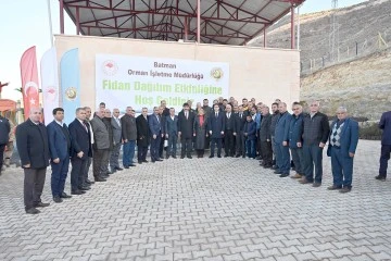 VALİ CANALP, YEŞİLLENMEYE DESTEK VERDİ