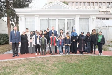 VALİ KONAĞINDA &Ouml;ZEL KAHVALTI