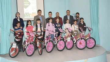 YARIŞMALARIN &Ouml;D&Uuml;LLERİ VERİLDİ