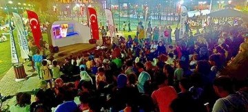 YAZ SİNEMASI YOĞUN İLGİ G&Ouml;R&Uuml;YOR