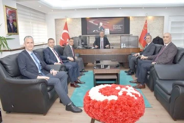 YENİ EMNİYET M&Uuml;D&Uuml;R&Uuml; G&Ouml;REVE BAŞLADI