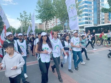 YEŞİL SOL PARTİ&rsquo;DEN GEN&Ccedil;LİK Y&Uuml;R&Uuml;Y&Uuml;Ş&Uuml;