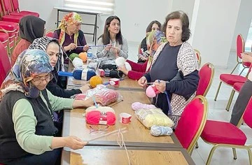 YETİŞKİNLERE &Ouml;RG&Uuml; KURSU