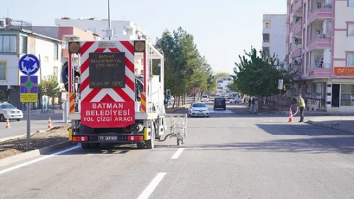 YOL &Ccedil;İZGİLERİ YENİLENİYOR