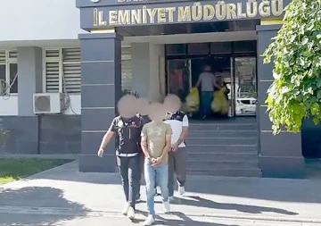 YOLCU OTOB&Uuml;S&Uuml;NE BASKIN