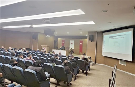 Y&Uuml;K&Uuml;ML&Uuml;LERE 'KARİYER EĞİTİMİ' VERİLDİ